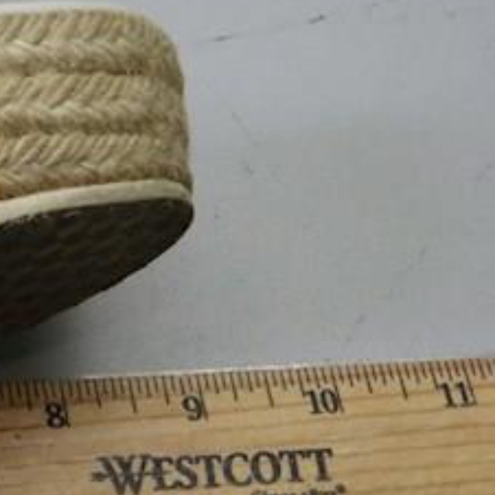 Gucci White Leather Espadrille Wedge Sandals with Brown Logo Trim - Picture 12 of 12